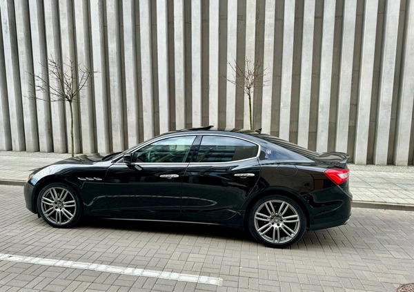 Maserati Ghibli cena 109000 przebieg: 165000, rok produkcji 2016 z Lublin małe 79